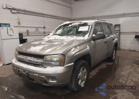 2003 Chevrolet Trailblazer Ls z USA, uszkodzony, nr VIN 1GNDS13S232368145